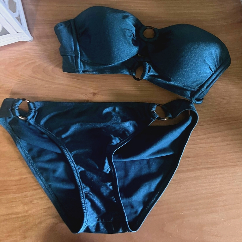 NWOT Boutique bathing suit size L, dark sage green